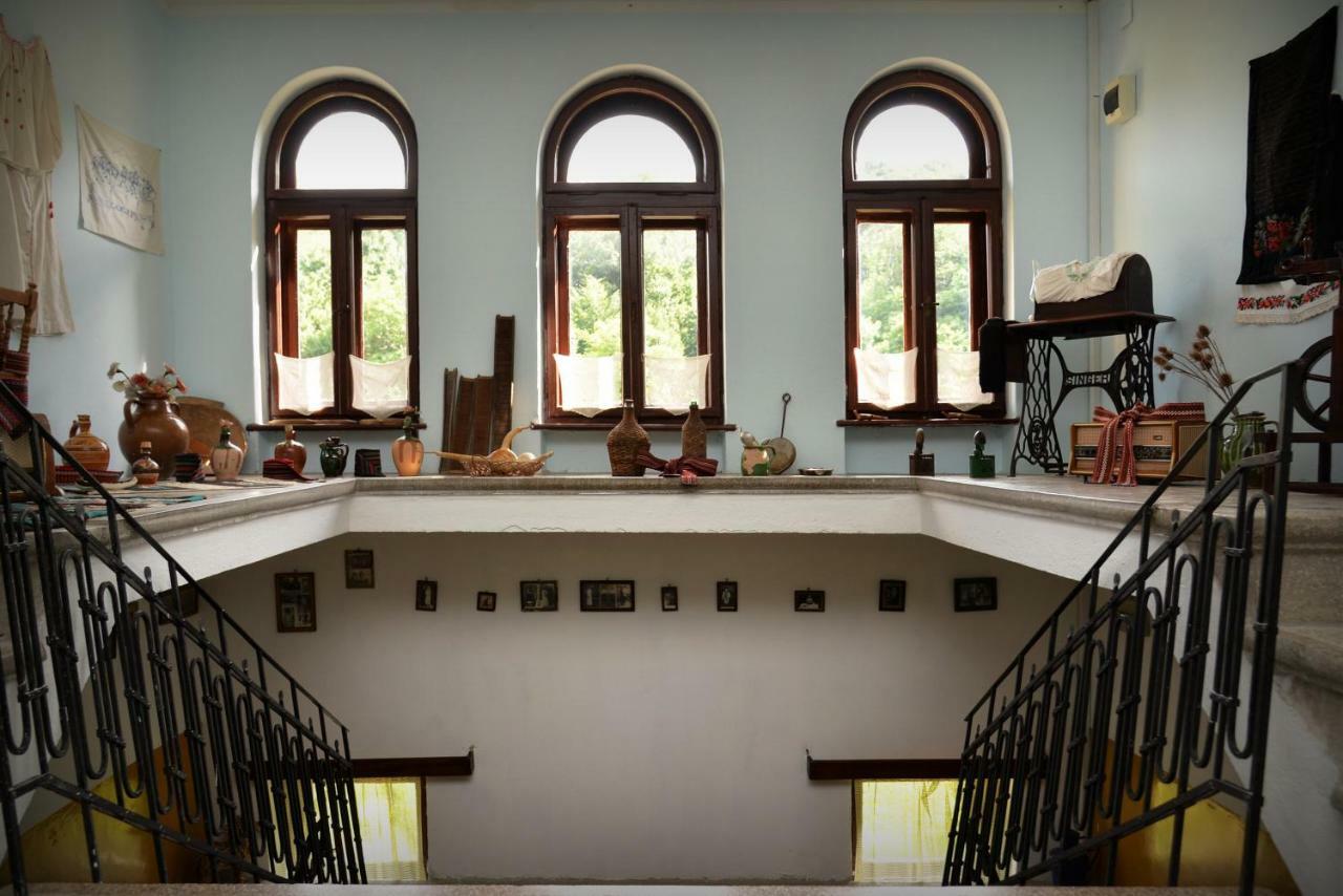 Country House Dunjin Konak Rogljevo Ngoại thất bức ảnh