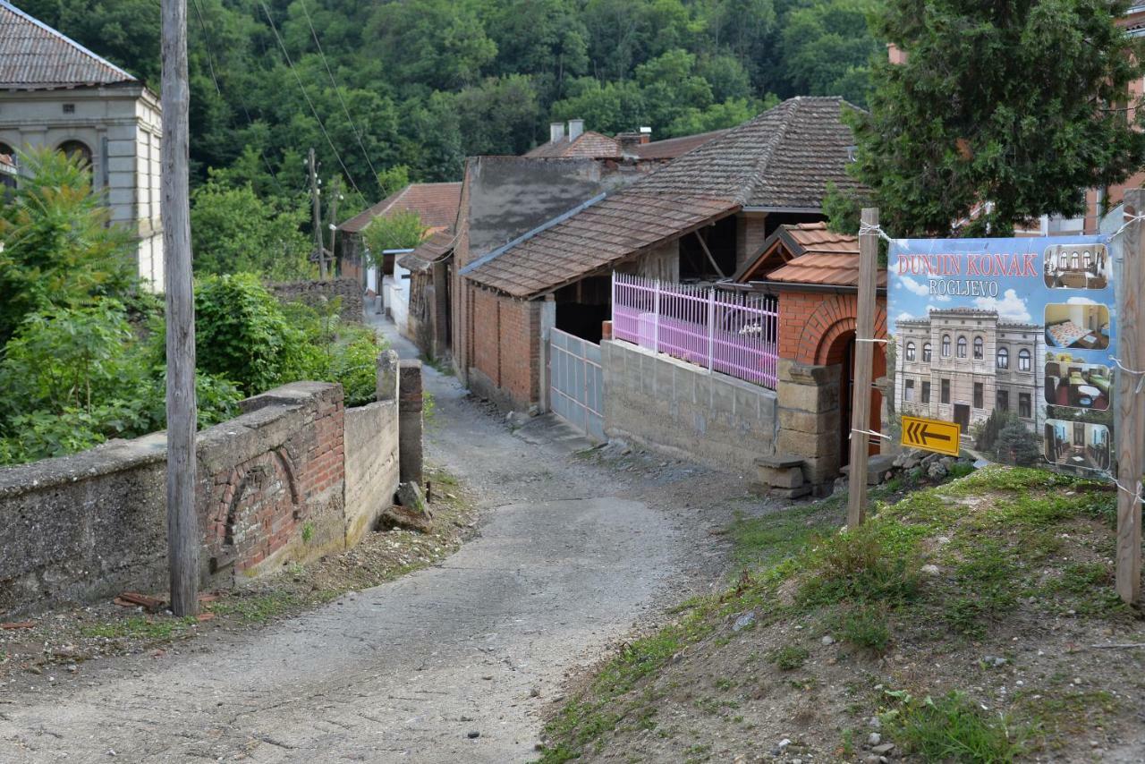 Country House Dunjin Konak Rogljevo Ngoại thất bức ảnh